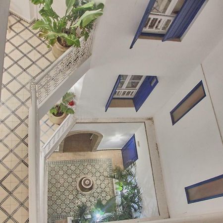 Riad Borj El Baroud As-Sawíra Exteriér fotografie