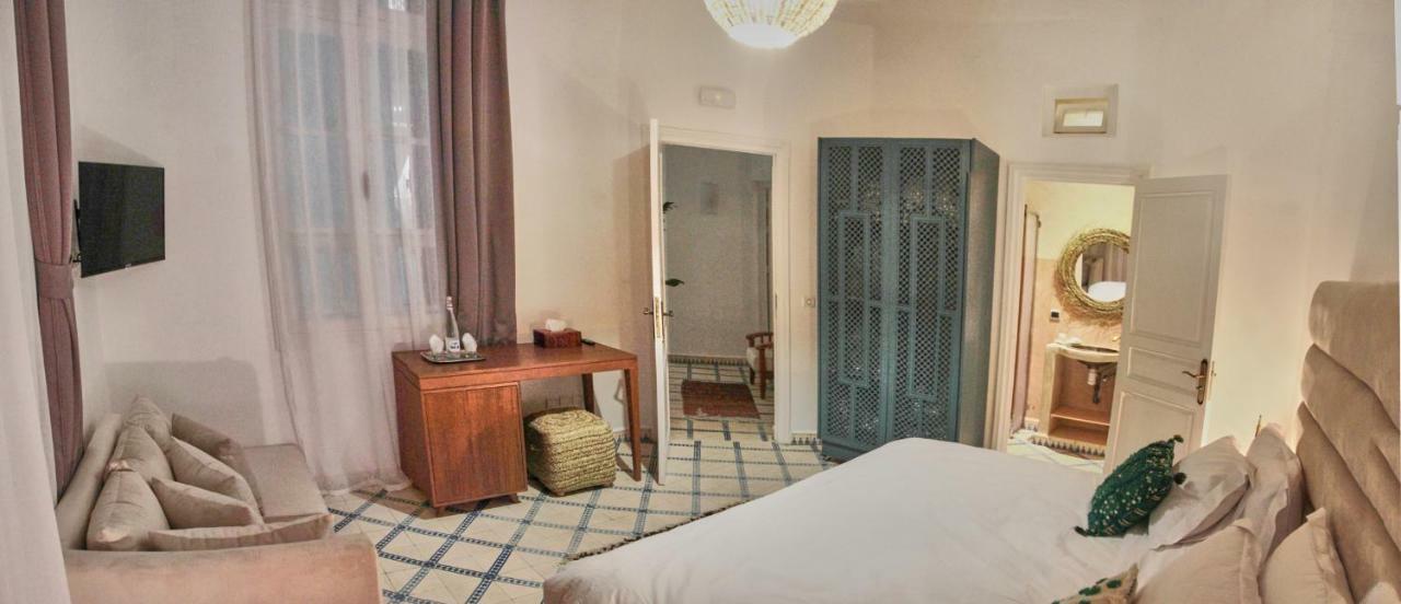 Riad Borj El Baroud As-Sawíra Exteriér fotografie